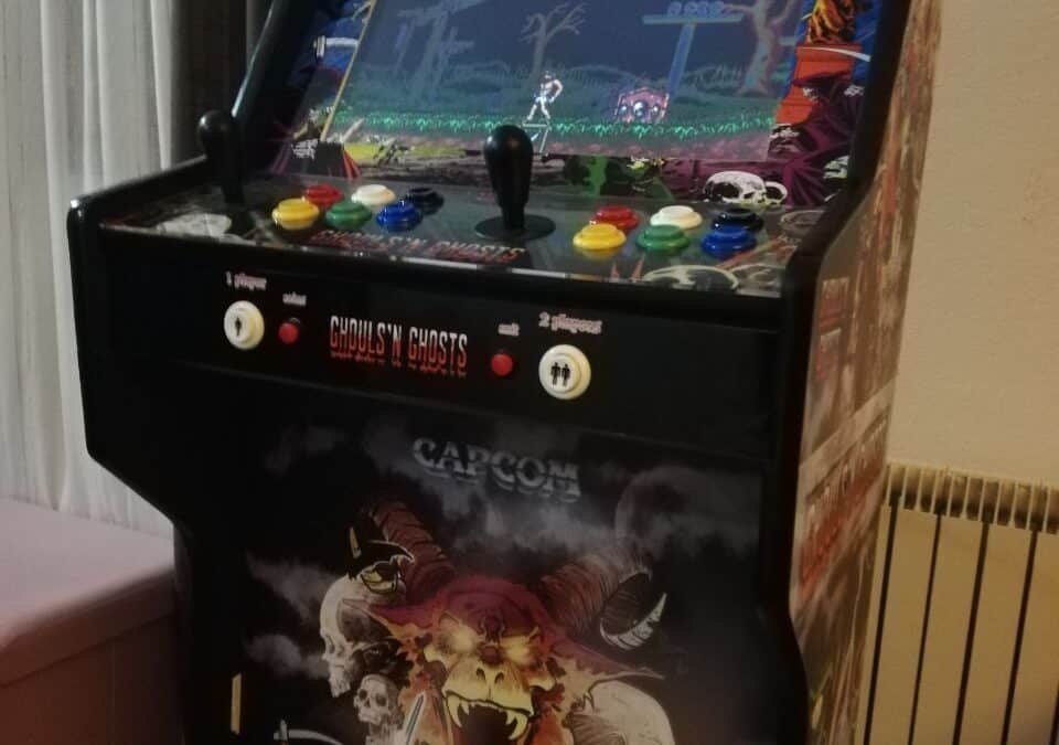 Bartop + Stand with Ghost and Goblins design