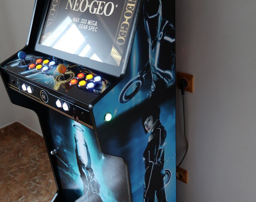 Bartop + stand with custom design